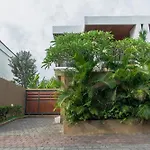 Miles Villa