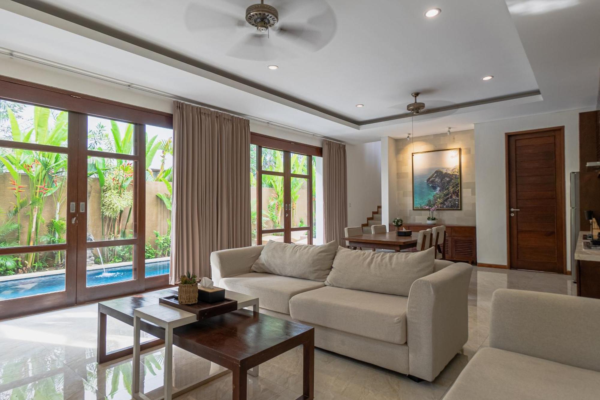 Villa Miles